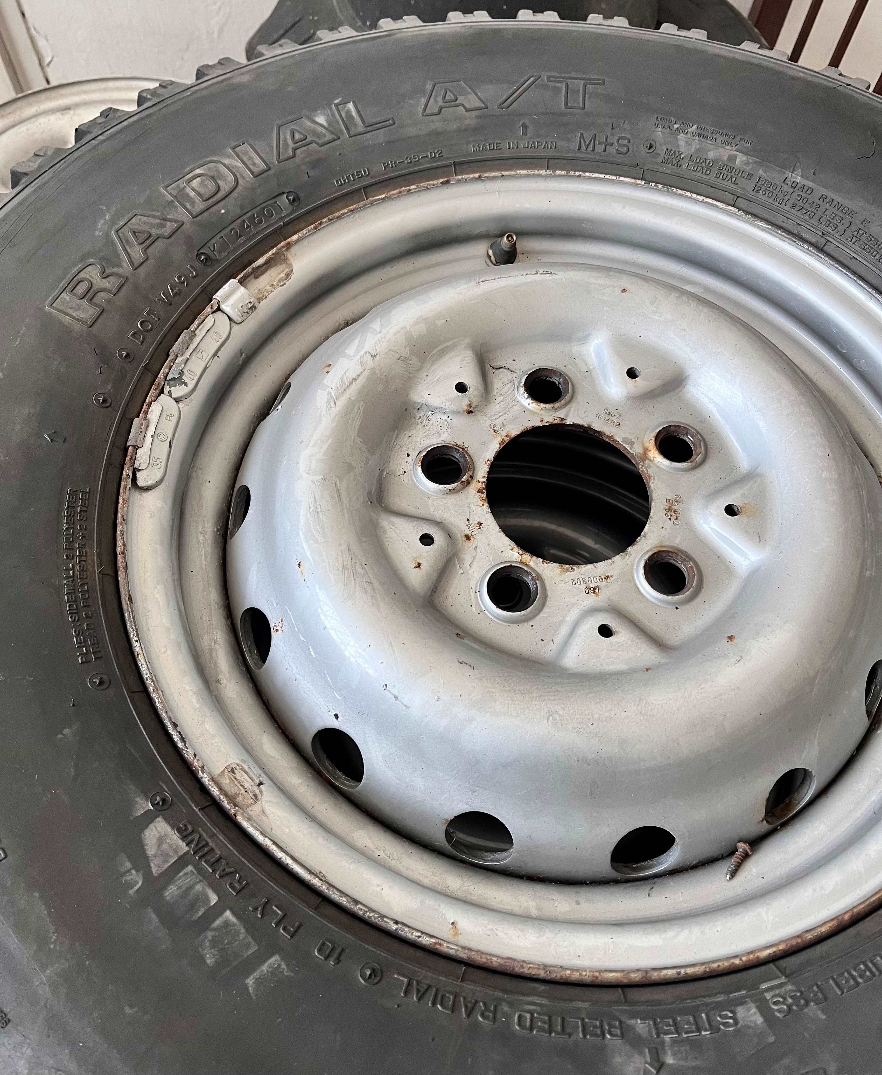 Nyári gumi acél felnivel 5